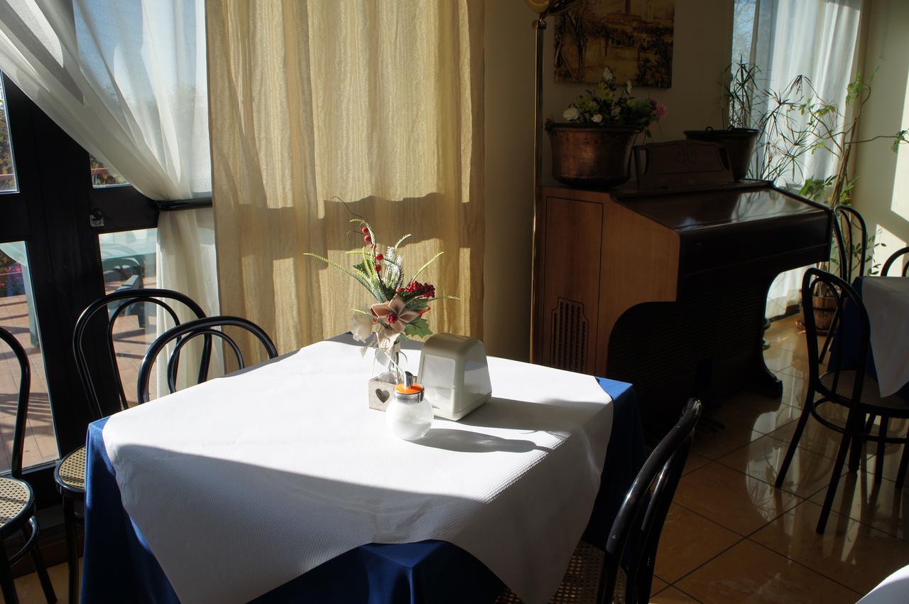 Hotel Albatros Calenzano Buitenkant foto