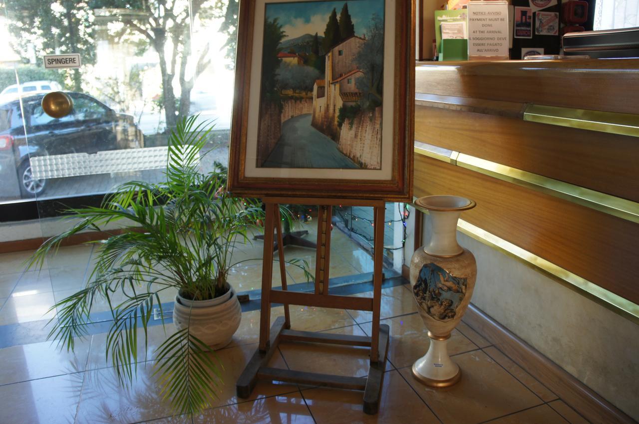 Hotel Albatros Calenzano Buitenkant foto